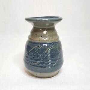 Vintage Clay Blue Gray Swirled Fully Glazed Studio Art Pottery Vase Signed